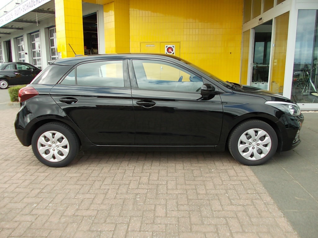 Hyundai I 20 1.0 t-gdi 101pk, airco, cam., navi, cr.contr.