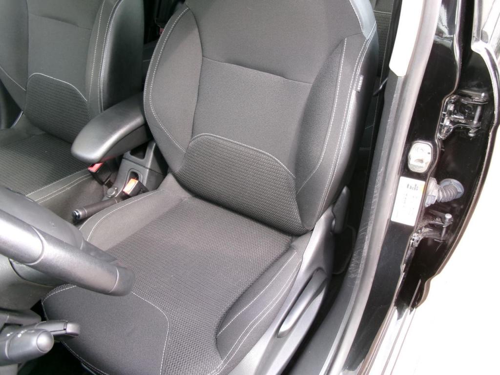 Citroen C3 1.2 vti 82pk clima, cruise-contr., tr.haak
