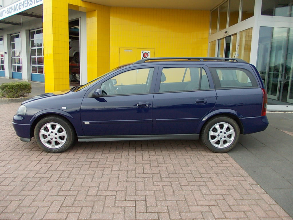 Opel Astra 2.0 dth caravan airco, cruise control