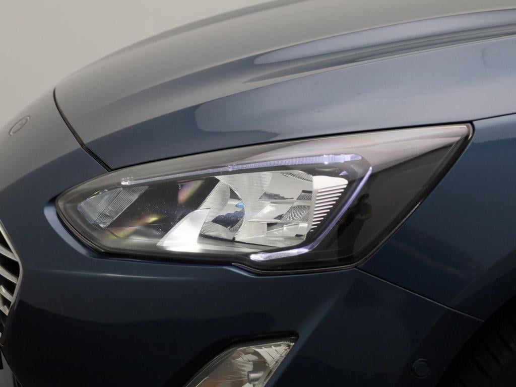 Ford Focus wagon 1.0 ecoboost hybrid titanium x business | lmv | parkeer se