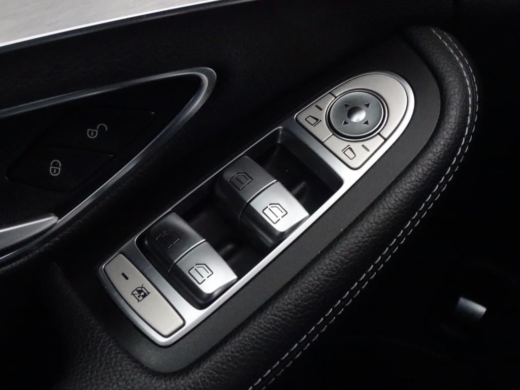Mercedes-Benz C-Klasse 180 lease edition | led | camera | stoelverwarming