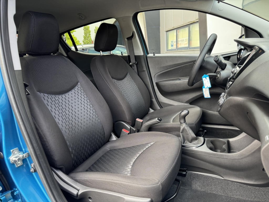 Opel Karl 1.0 rocks online edition lage km-stand + nl auto! | navigatie | c