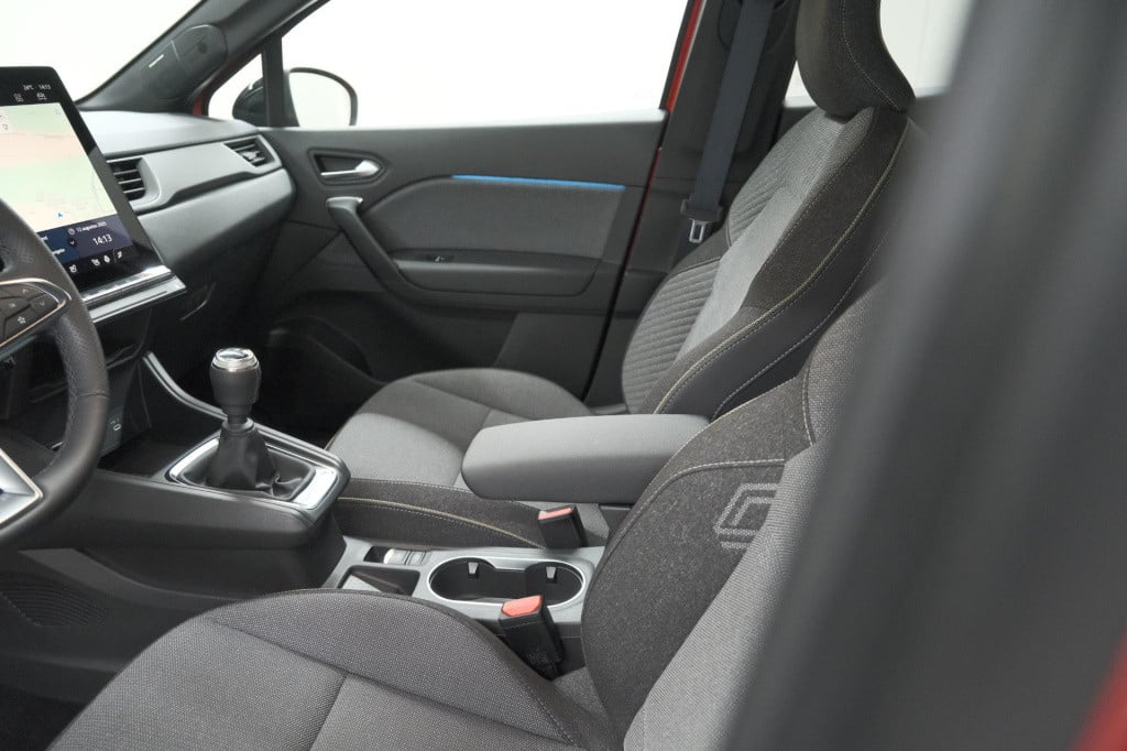 Renault Captur tce 90 techno | nieuw model | camera | harman kardon | apple