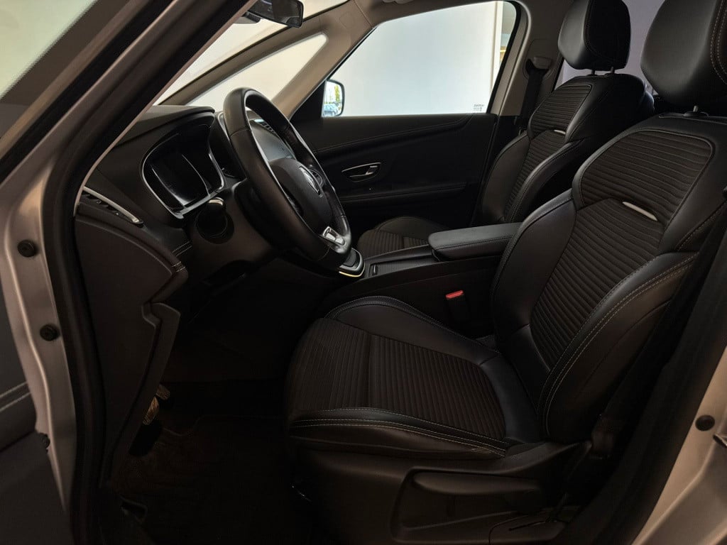 Renault Grand Scenic 1.3 tce intens 7p.