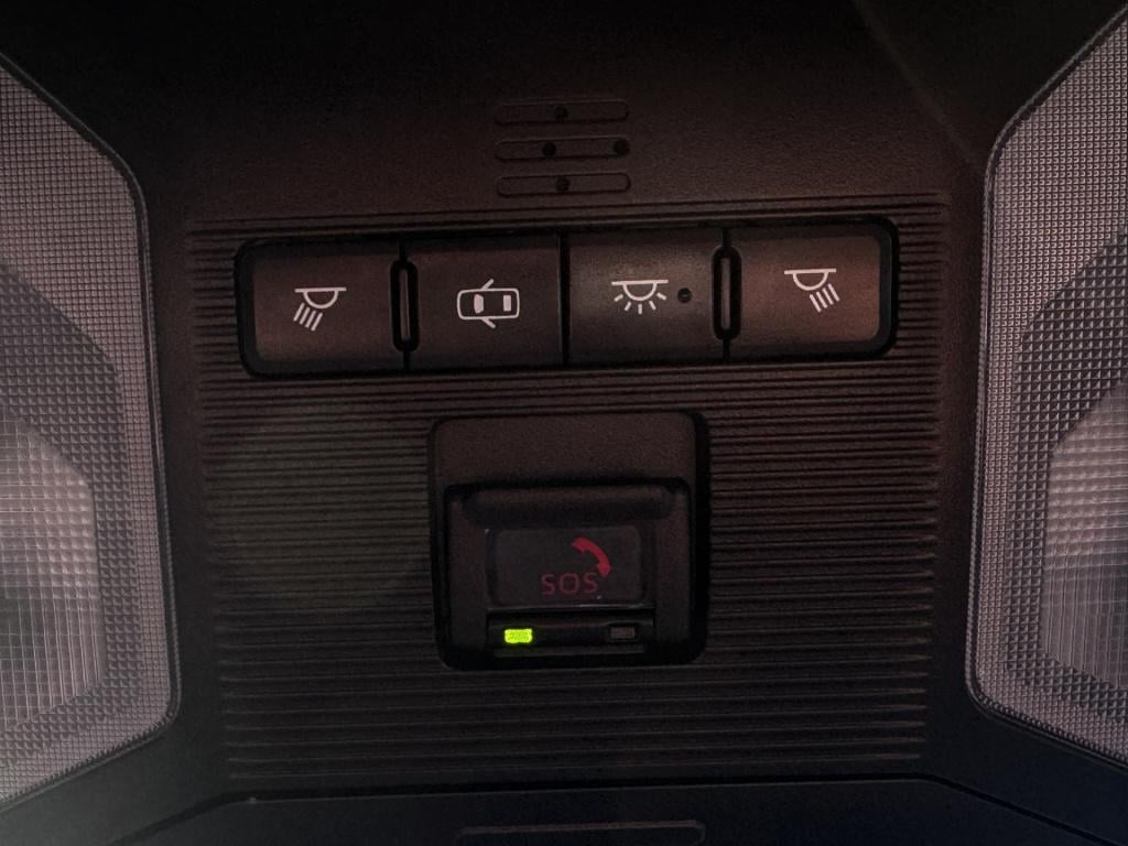 Toyota Rav4 2.5 hybrid style | navigatie | trekhaak | bi-tone |