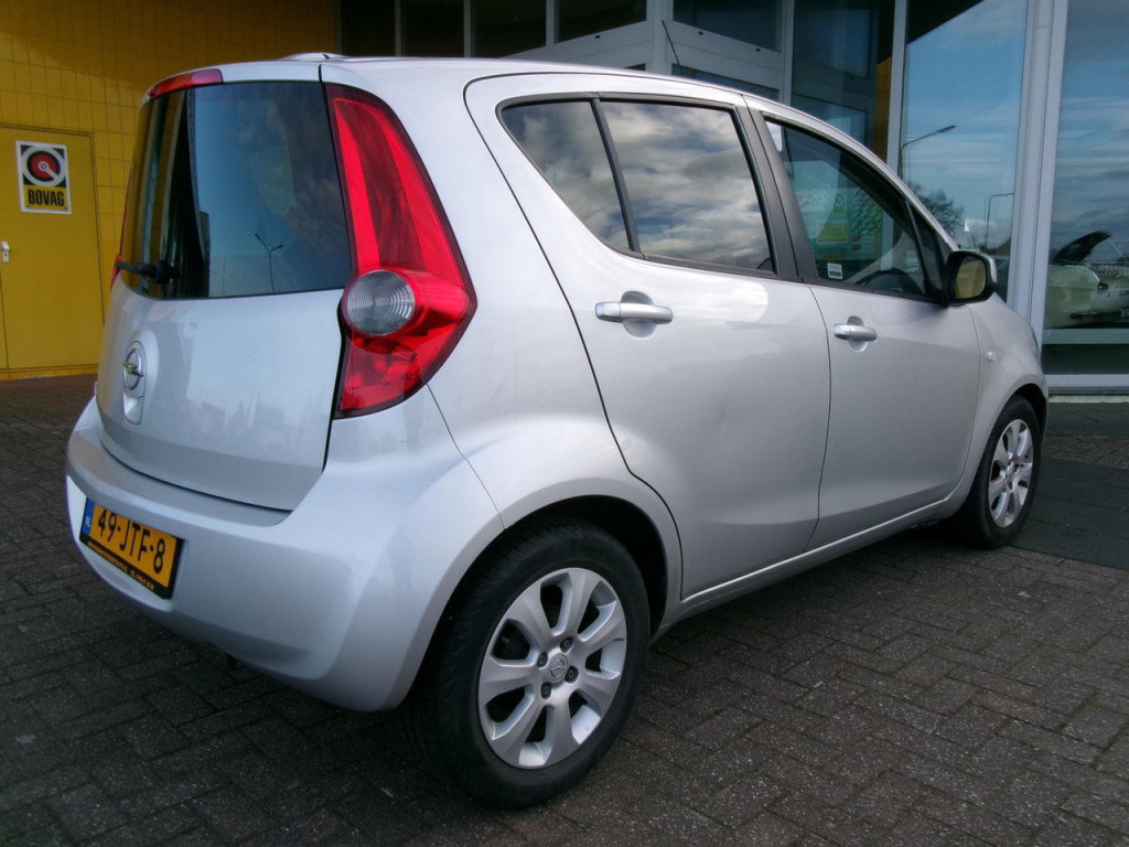 Opel Agila 1.2 automaat, airco, elec. ramen, hoge zit