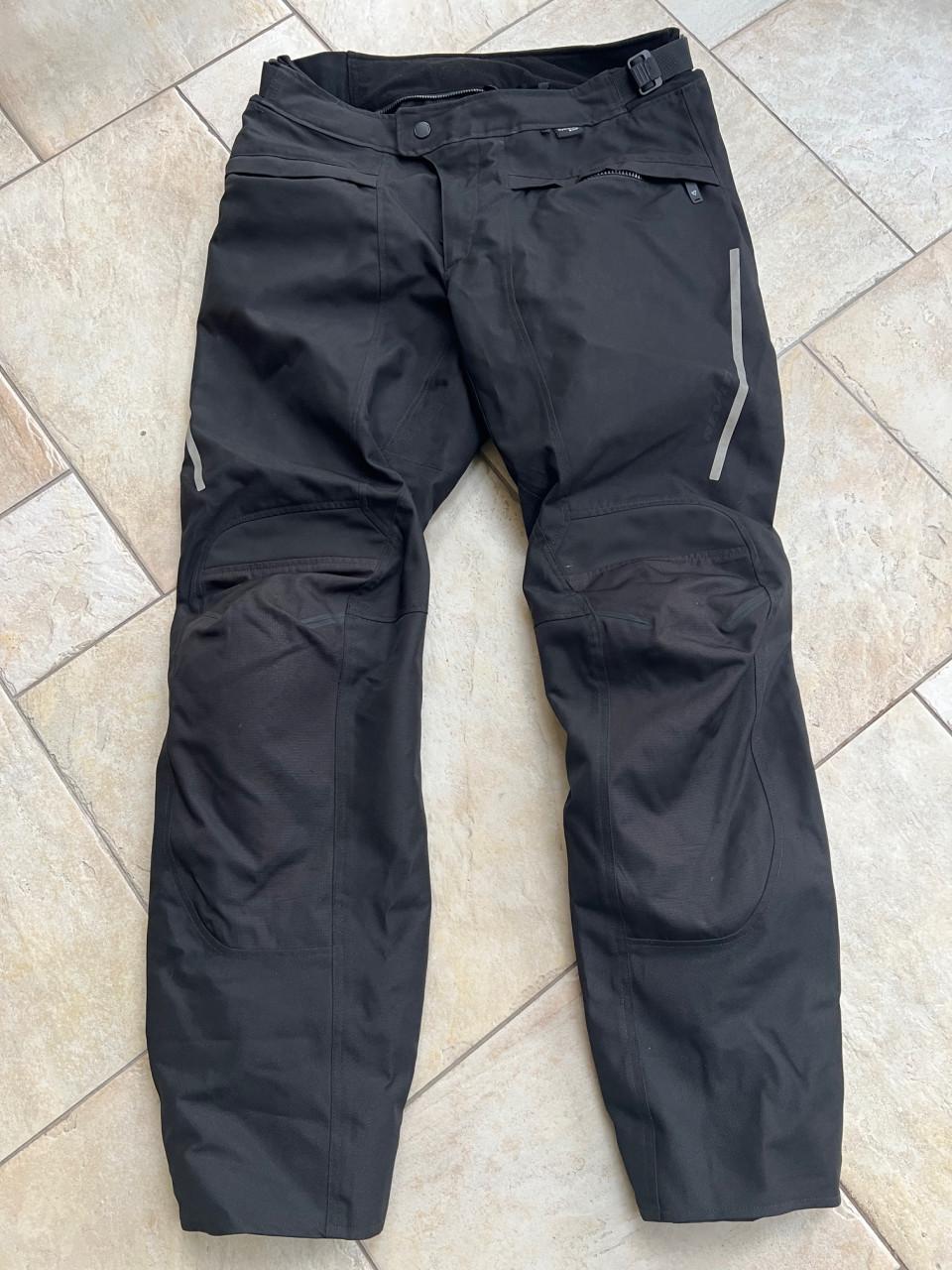 MOTORPAK  JAS & BROEK REV'IT incl binnenvoering