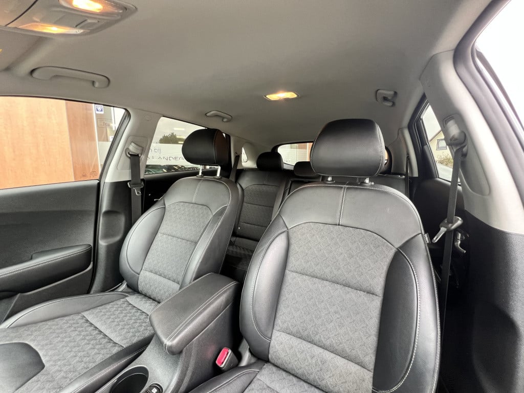 Kia Niro 1.6 gdi hybrid dynamicplusline style pack