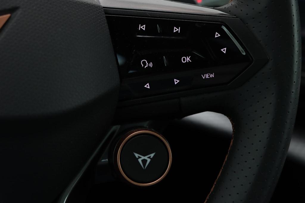 Cupra Tavascan vz adrenaline 82 kwh 340pk | soh 98,9% |