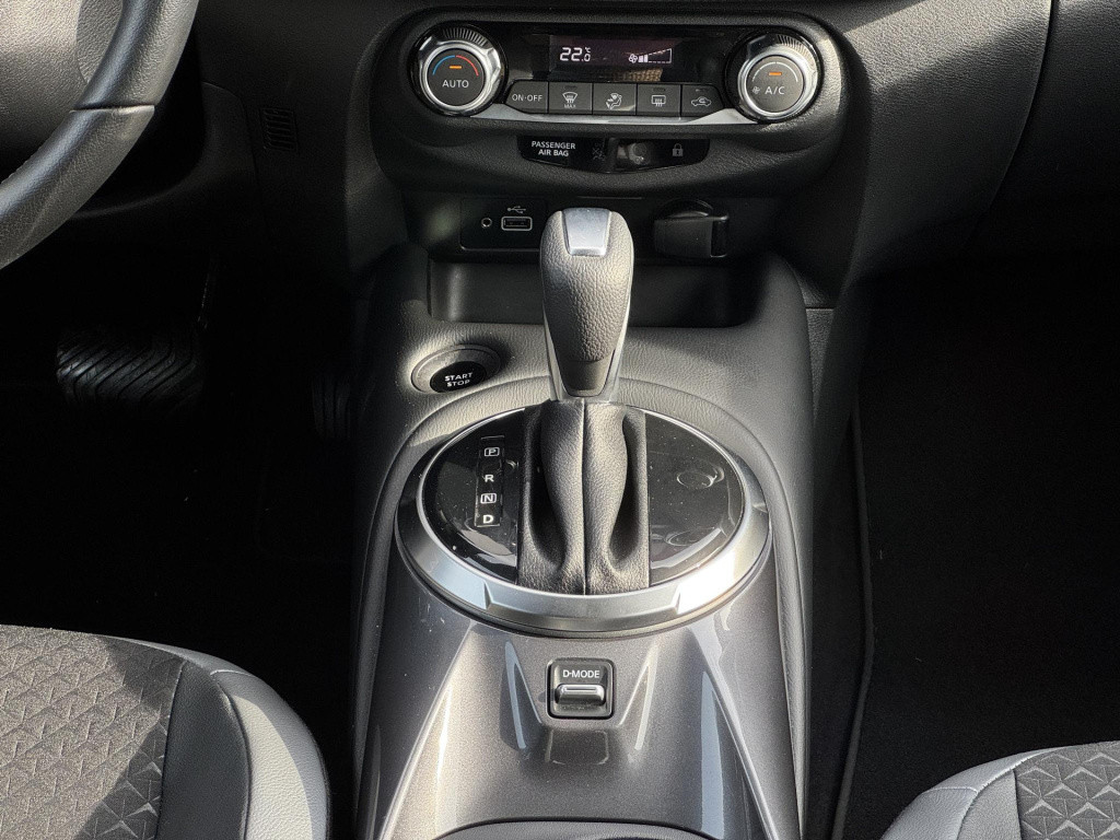 Nissan Juke 1.6 hybrid n-connecta parking pack