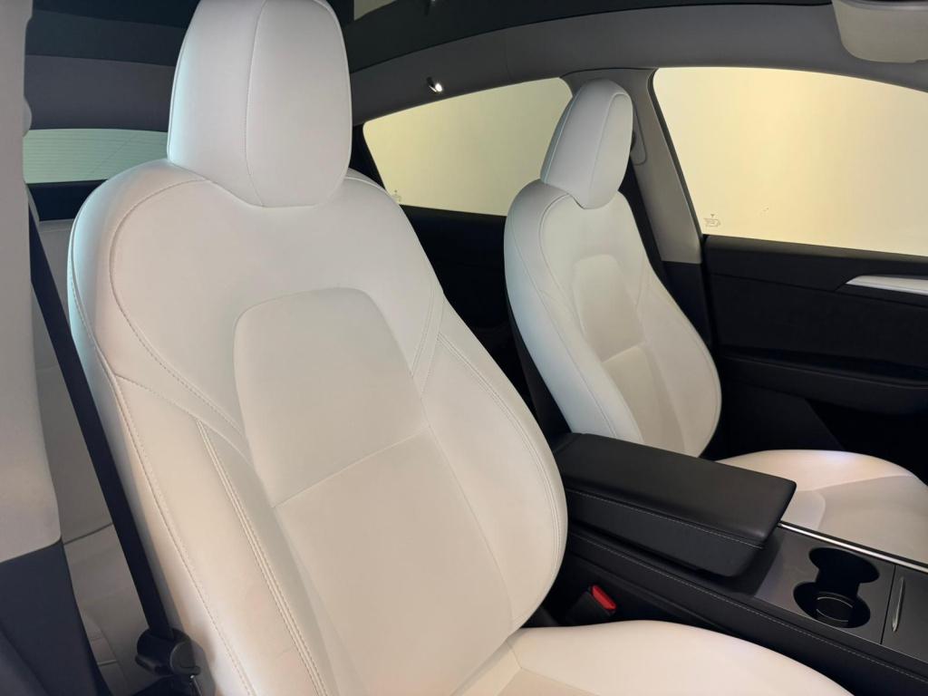 Tesla Model Y long range awd 75 kwh