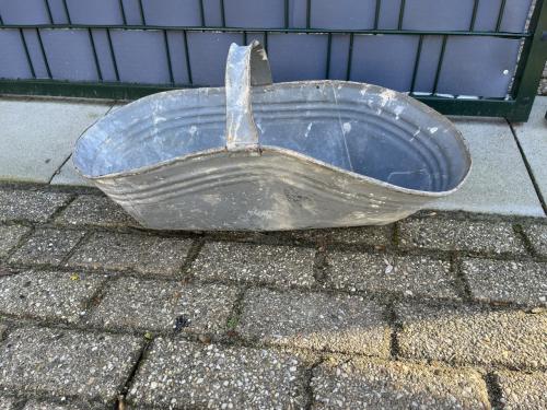 Zaaibak verzinkt metaal