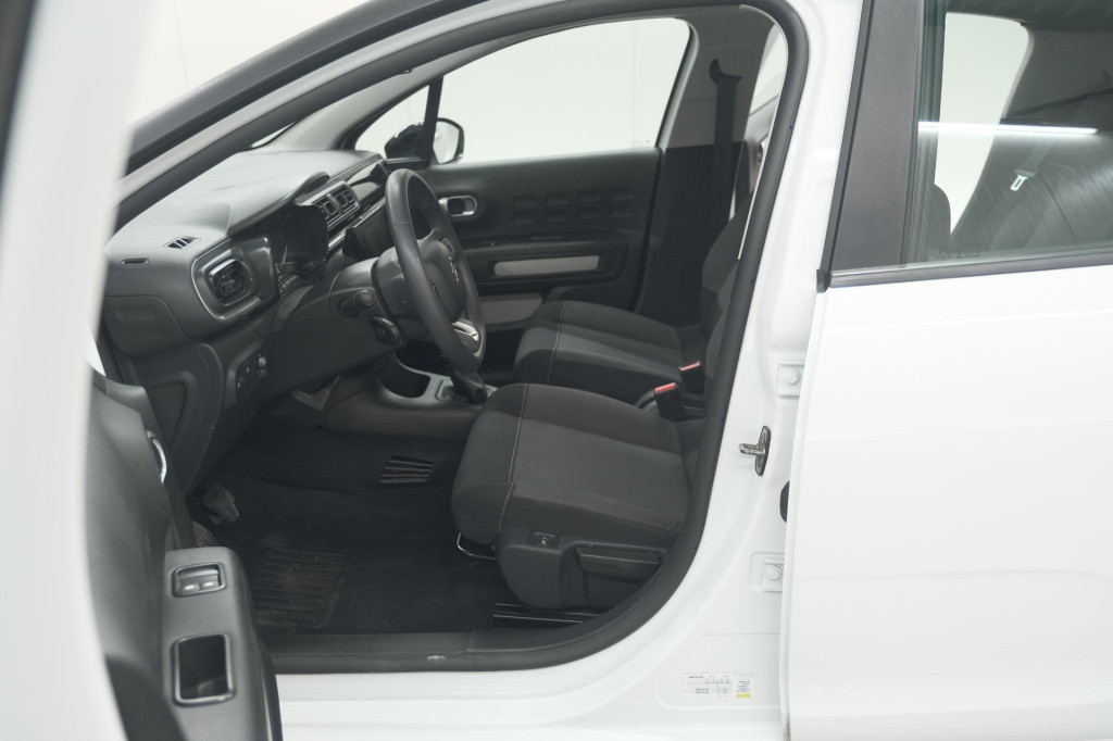 Citroen C3 puretech 82 feel | apple carplay | climate control | 15 inch lic