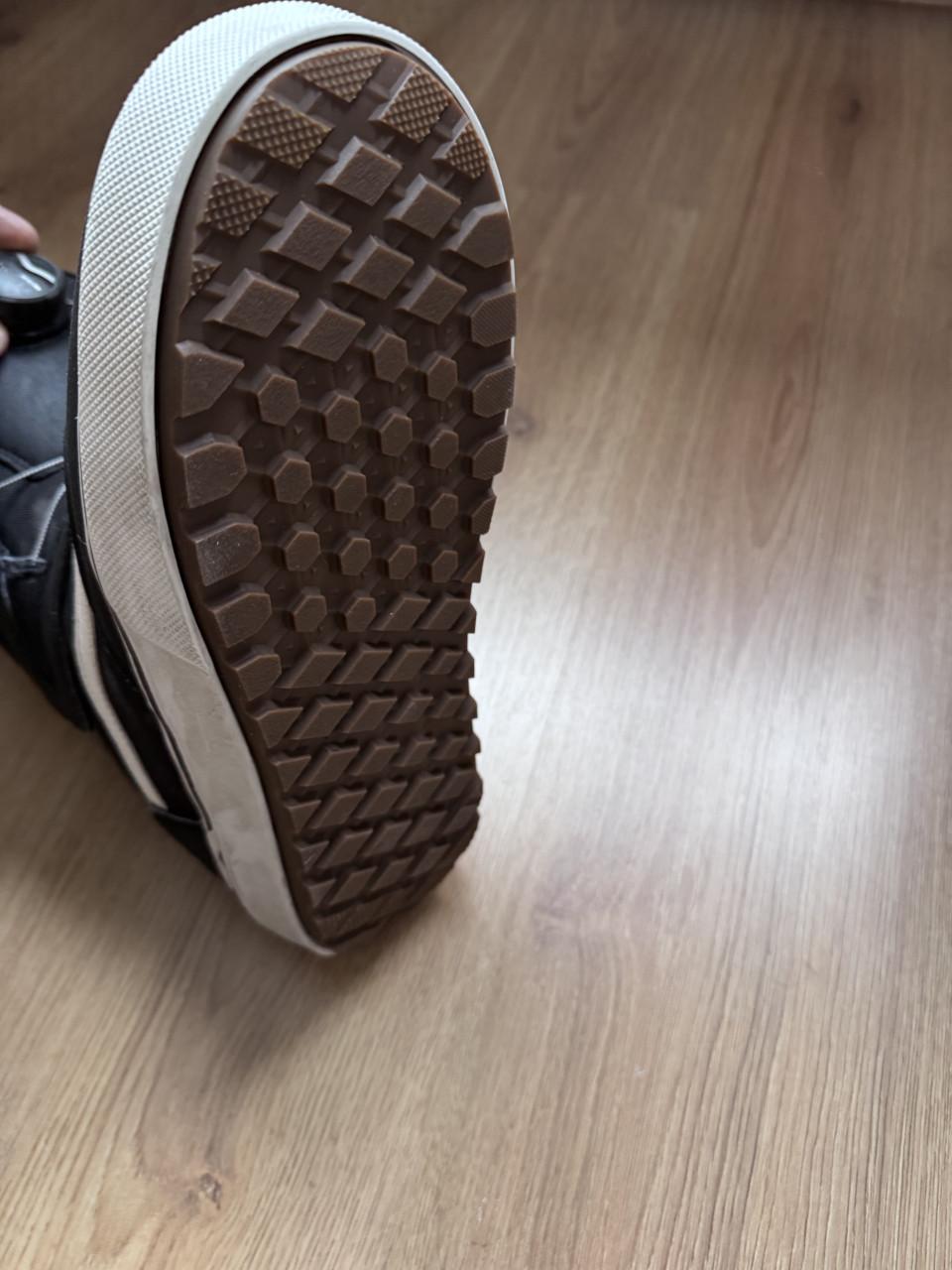 Nette snowboardschoenen maat 43