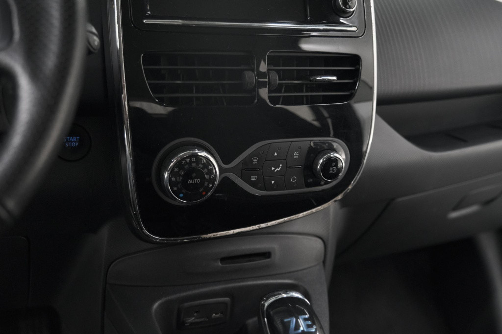 Renault Zoe q90 intens quickcharge 41 kwh | huuraccu | parkeersensoren | na