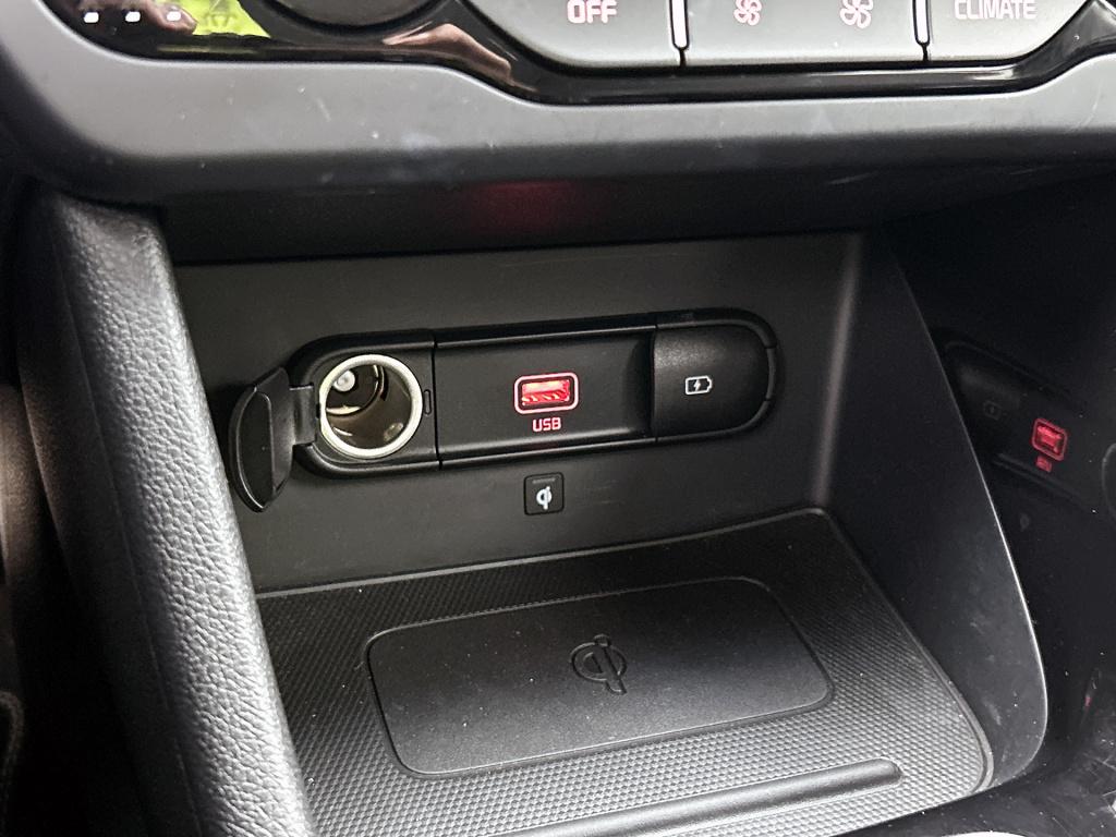 Kia Niro 1.6 gdi hybrid dynamicline style pack jbl | full led | 18 inch