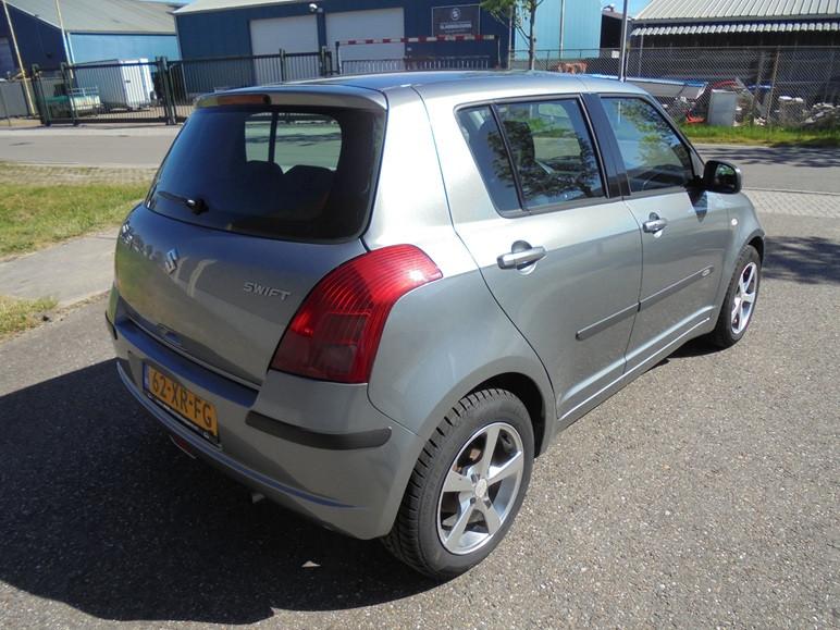 Suzuki Swift 1.5/Exclusive/5 Deurs/Airco/Elek.pakket/Keyless/BJ2007/NAP