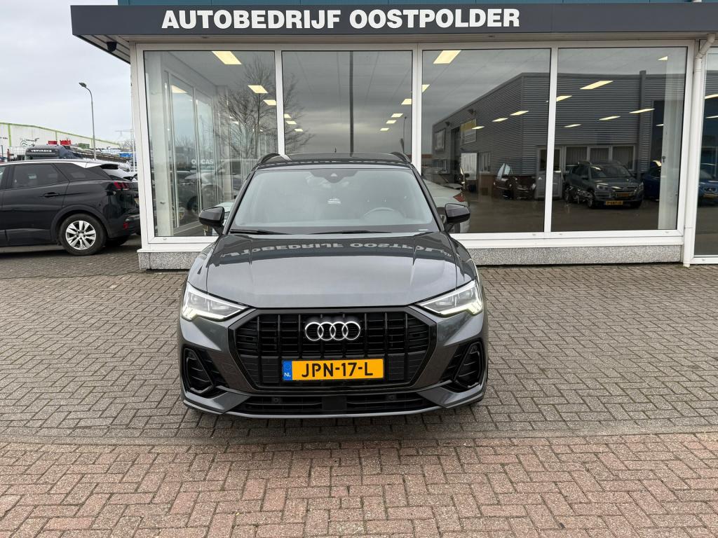 Audi Q3 35 tfsi s edition