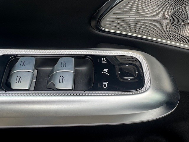 Mercedes-Benz E-Klasse estate 300 e avantgarde l panoramadak l burmester l 