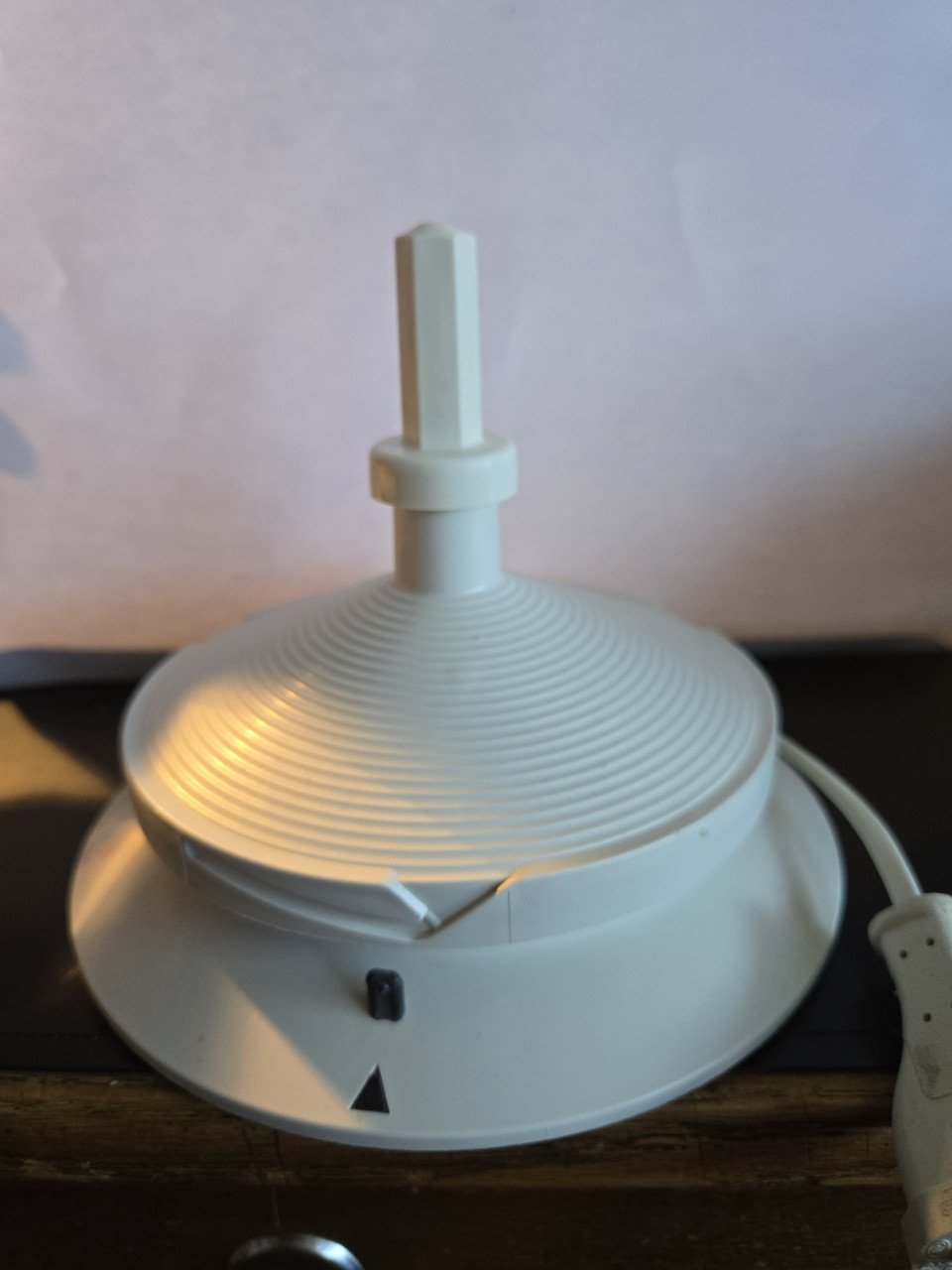 Braun elektrische Citruspers, type 4131 Capaciteit: 350 ml. Vermogen: 20 W