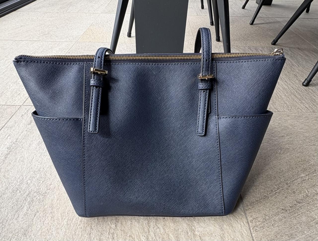 Michael Kors damestas