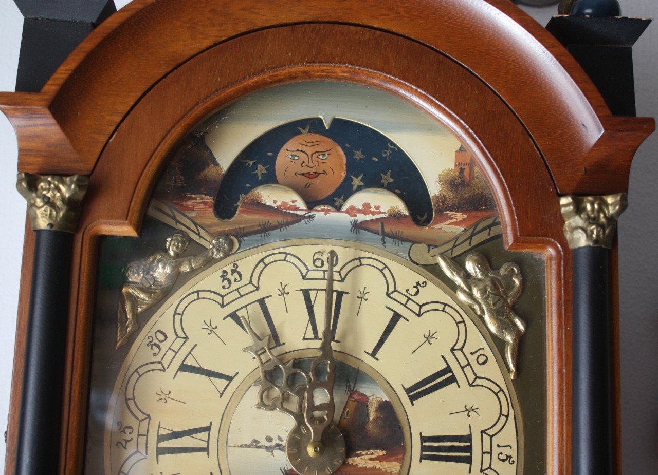 Vintage wandklok goed werkend