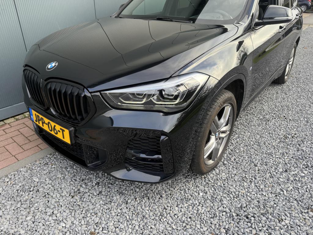 BMW X1 sdrive18i automaat high executive m-sportpakket