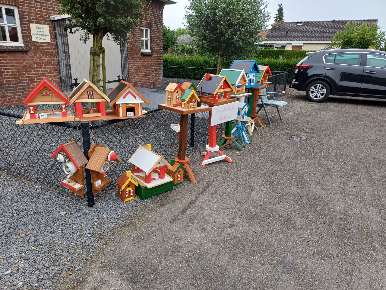 Vogelhuisjes , Nestkastjes , Voederplateaux  zie Foto's v.a 15,-