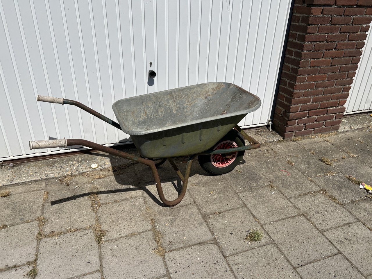 Oersterk FORT Kruiwagen met zgan. Luchtband nauwelijks gebruikt
