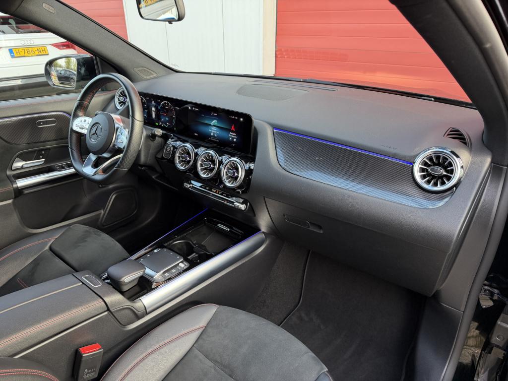 Mercedes-Benz Gla-klasse 250 e amg line | carplay | camera | rijklaar inclu