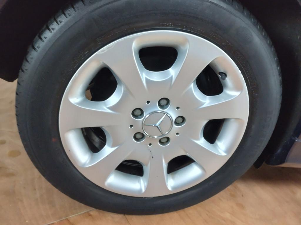 Mercedes-Benz C-Klasse 200 k. elegance