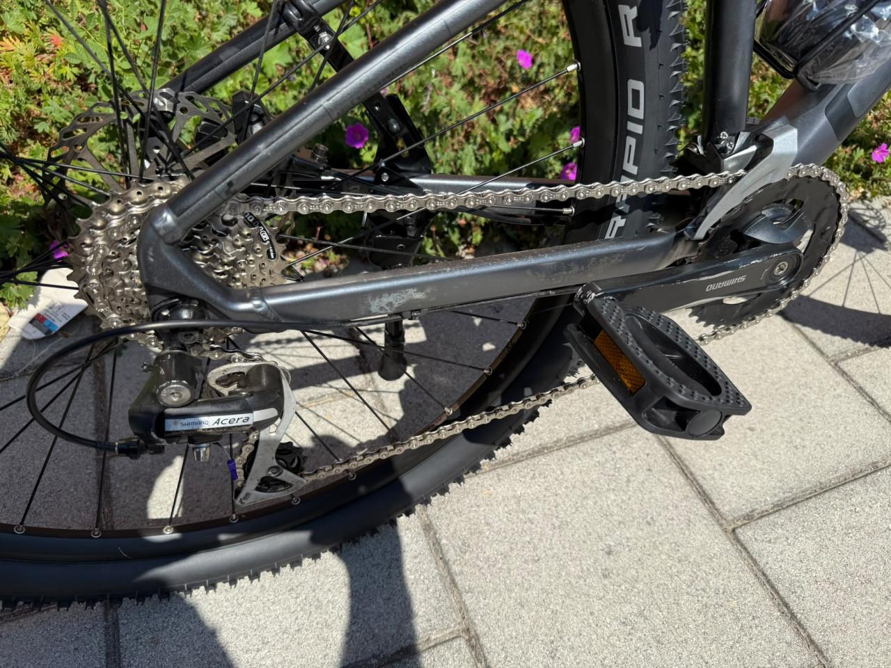 CUBE | ACCESS WS | 27.5 INCH | FRAME 34 CM | 2X8 V | NETTE STAAT!