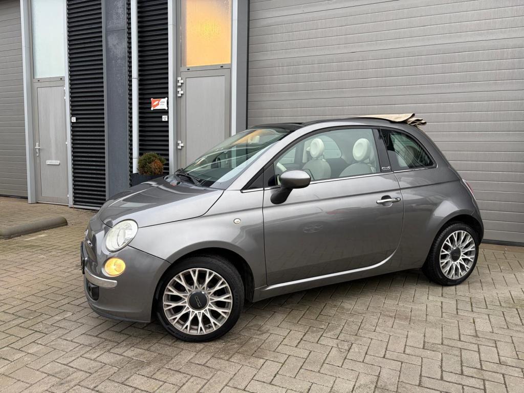 Fiat 500 1.2 lounge/automaat/cabrio/airco/lichtmetaal/