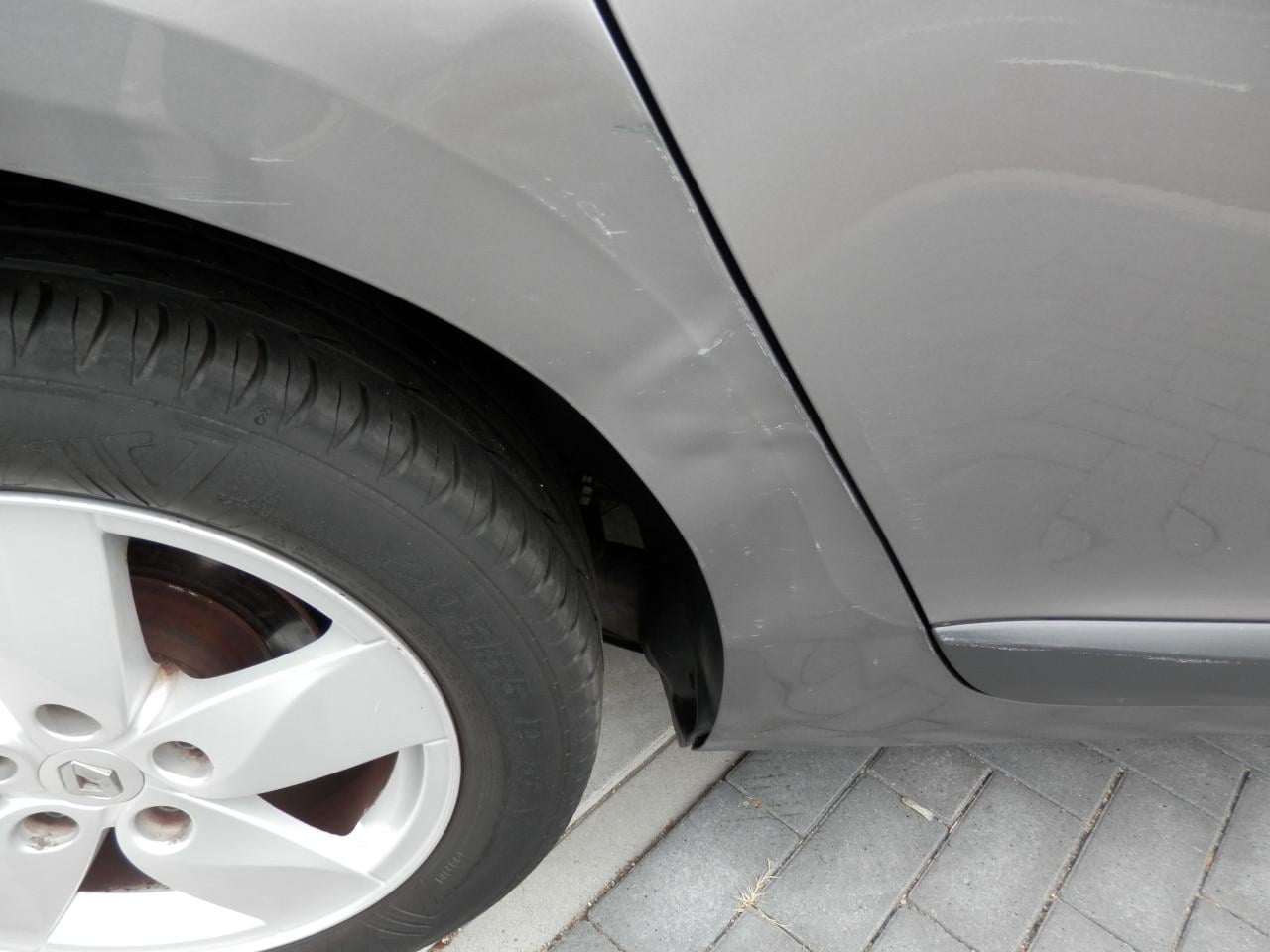 Auto Garant Biedt Aan: Renault Megane 1.6 Dynamique