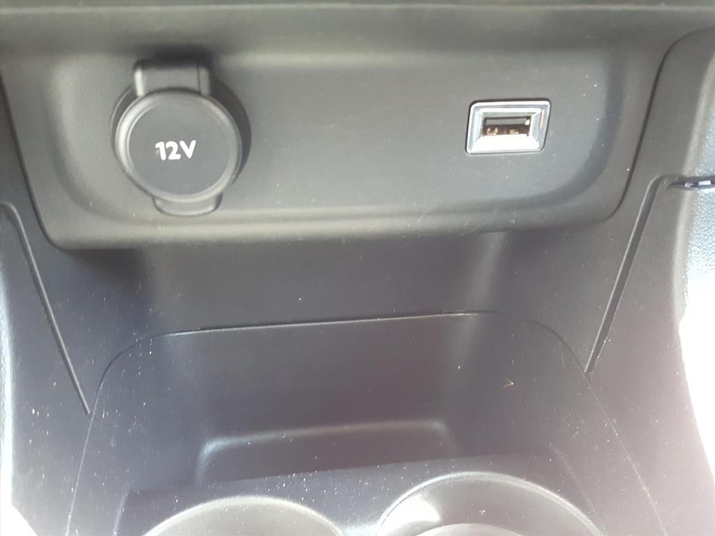Citroen C3 feel 1.2 pt-82pk s&s apple carplay & android auto | navigatie to
