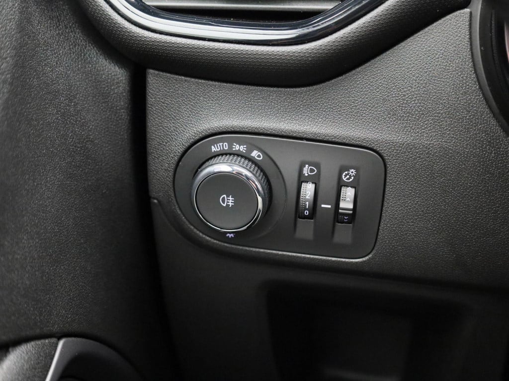 Opel Crossland X 1.2 edition | airco | apple carplay | cruise control
