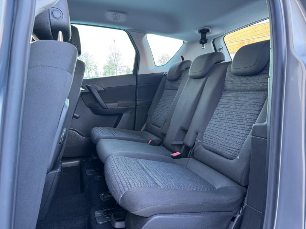 Opel Meriva 1.4 turbo cosmo 140pk trekhaak, stuur- + stoelverwarming!