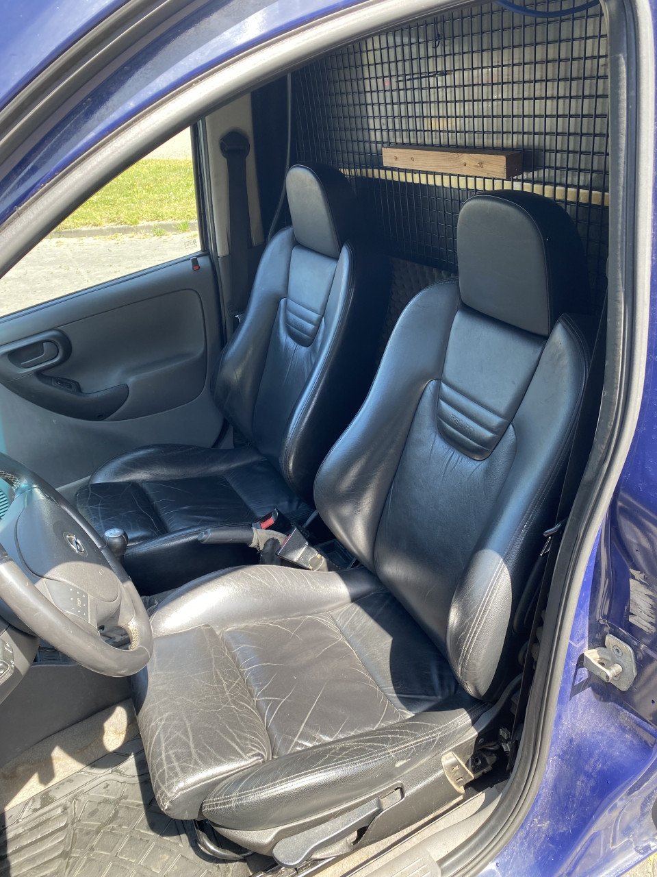 Opel Combo 1.4 Benzine 66 KW Blauw | NIEUWE APK