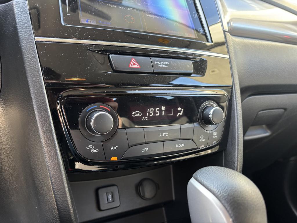 Suzuki Vitara automaat 1.4 boosterjet select smart hybrid/trekhaak