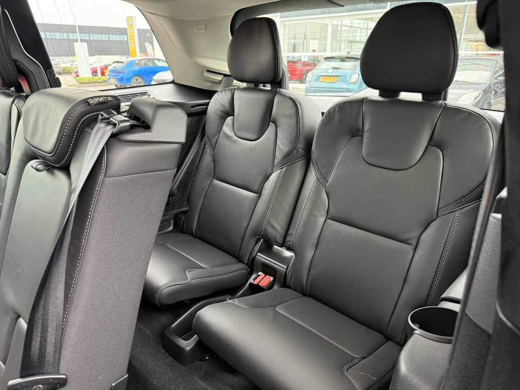 Volvo XC90 t8 awd ultra dark massage stoelen actieprijs!!
