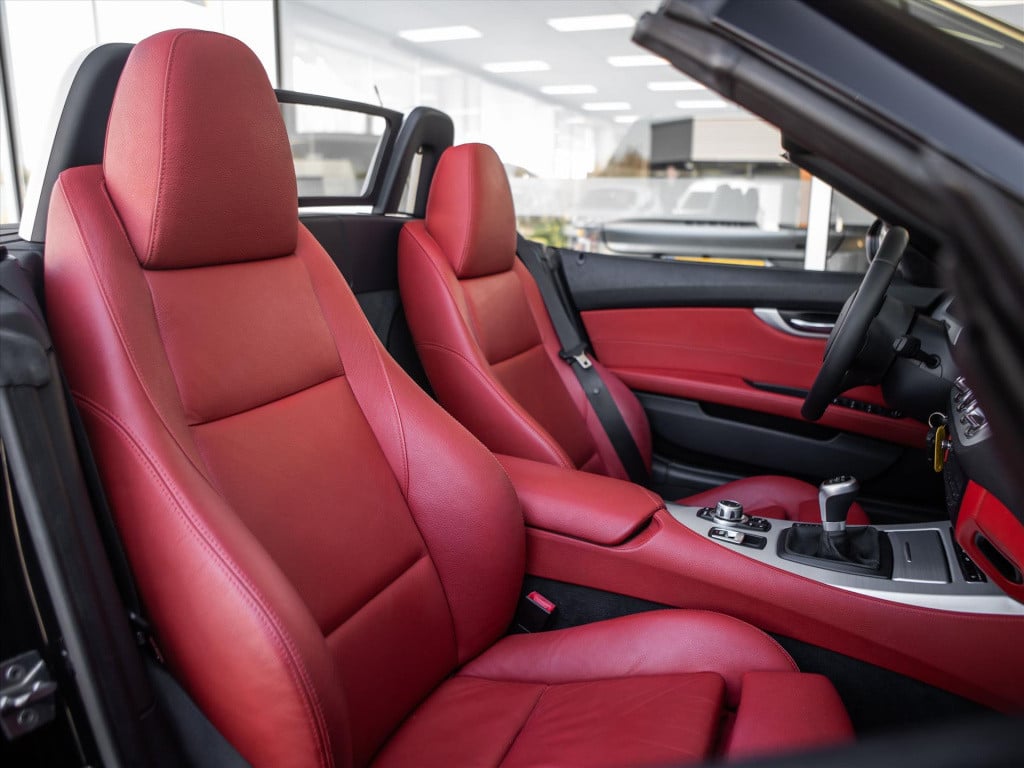 BMW Z4 sdrive23i 204pk executive | leder | stoelverwarming | navigatie | pd