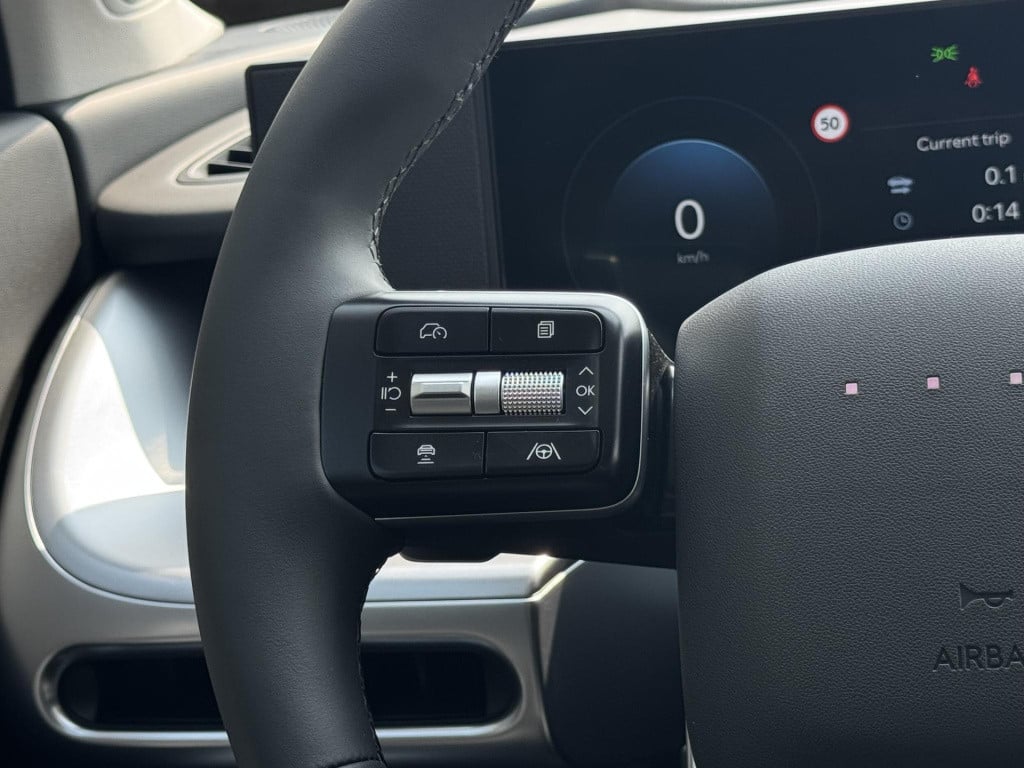 Hyundai Ioniq 9 connect+ awd 7p. 110.3 kwh nu in de showroom!