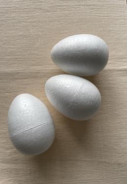 Piepschuim paaseieren