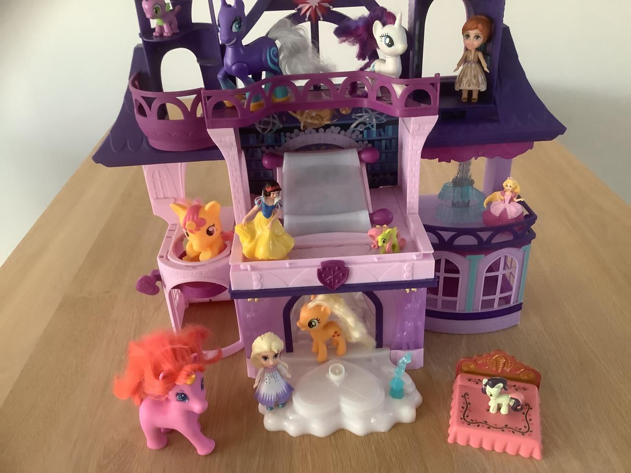 My Little Pony Kasteel/School Speelset, met licht en geluidseffecten