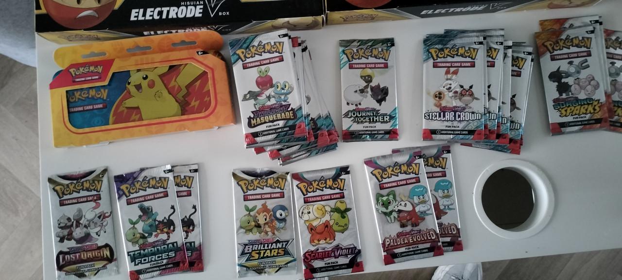 Pokemon Sealed Tcg electrode vbox fun packs