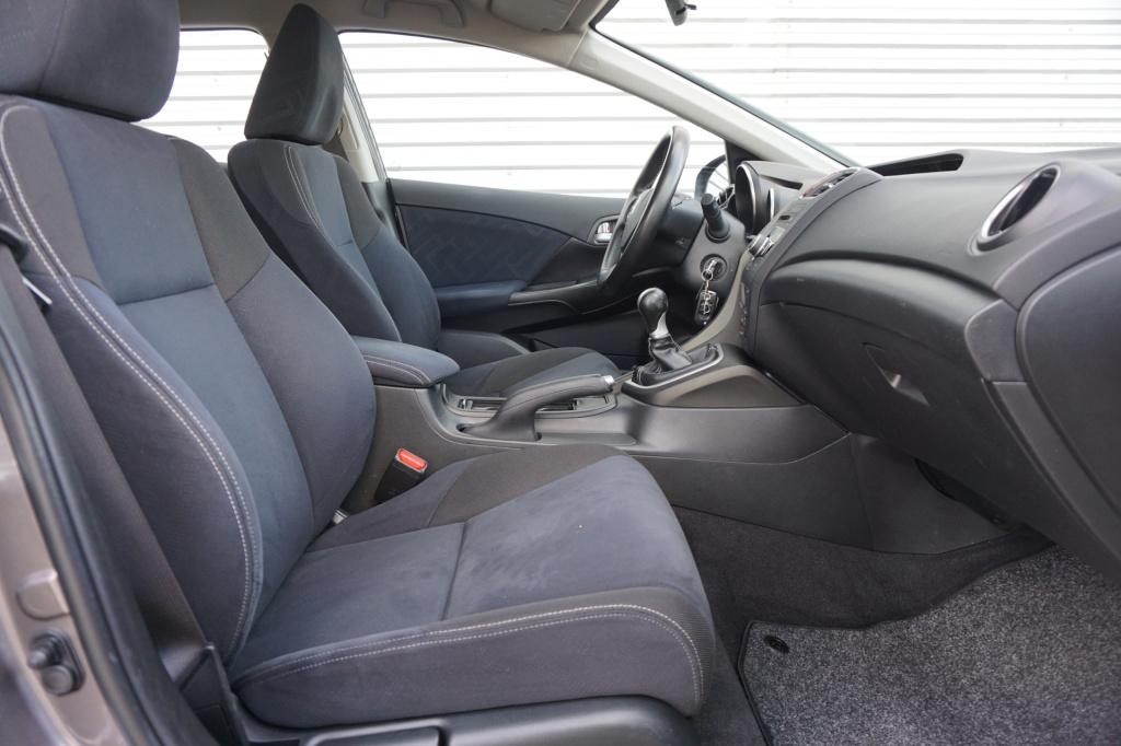 Honda Civic tourer 1.8 sport business edition climate / cruise / camera / b