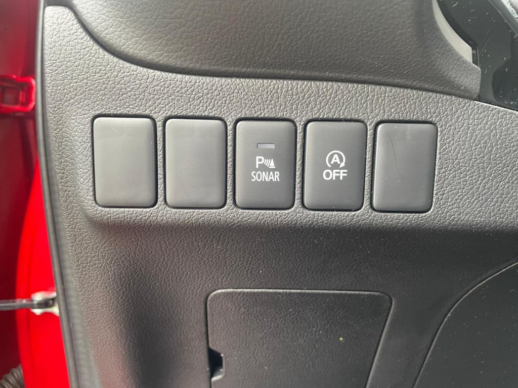 Mitsubishi Outlander 2.0 connect pro