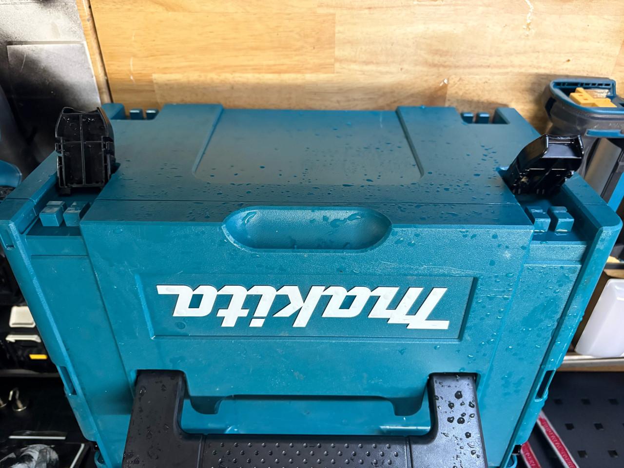 Makita Led lampen set 6x incl accu,s (zgan!)