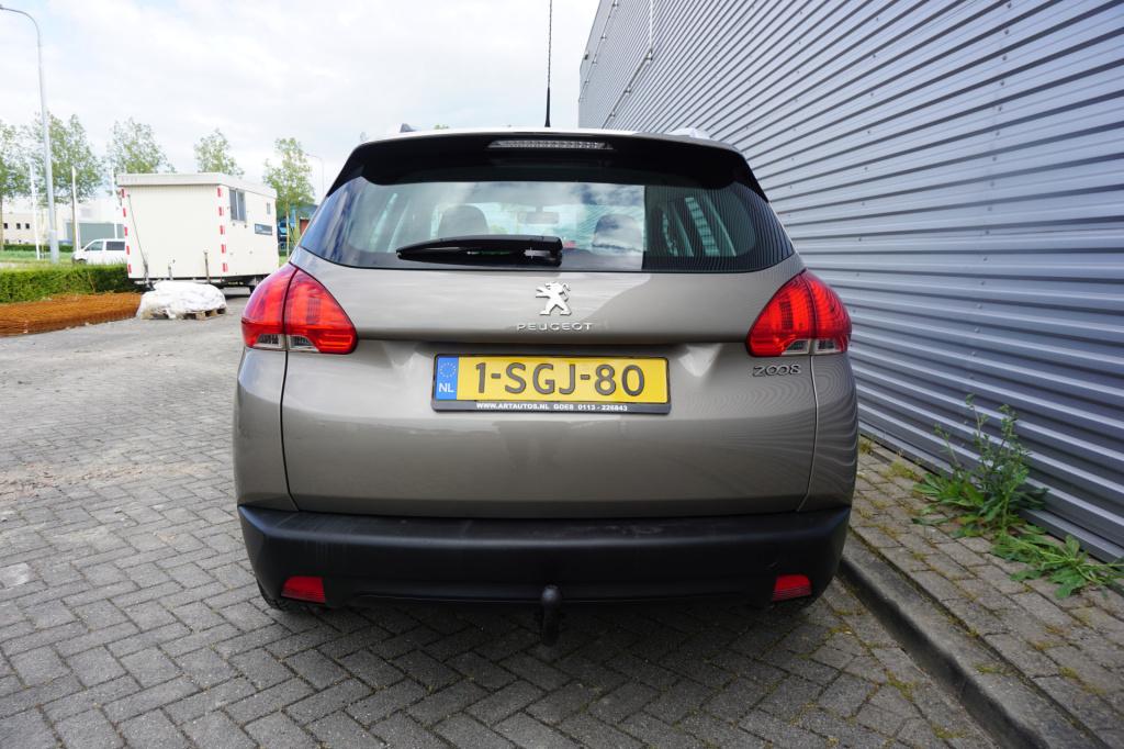 Peugeot 2008 1.2 vti active airco / navi / cruise / elektr. ramen / trekhaa