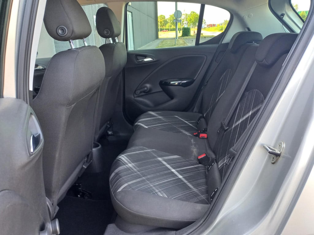 Opel Corsa 1.4 color edition | winterpakket | lmv | cruise | bluetooth